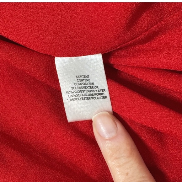 WAYF Clara Wrap Dress Botanical Red Print Floral High Low Ruffle Hem Size Medium - Picture 16 of 16